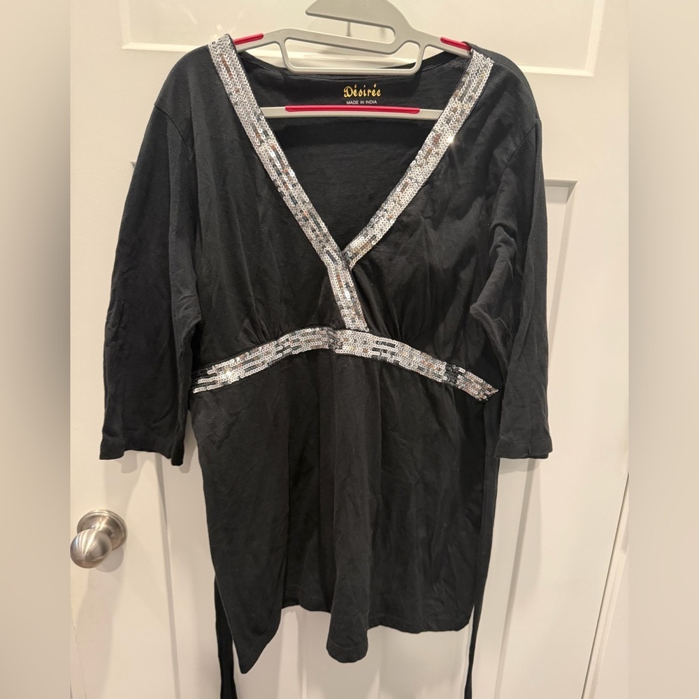 Désirée Black Sequin Trim V-Neck Tunic Top 1X Cotton Waist Tie